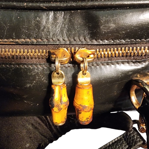 Gucci Black Patent Vanity Lunch Box Top Handle Bag  Crossbody Authentic 100% - Picture 7 of 15